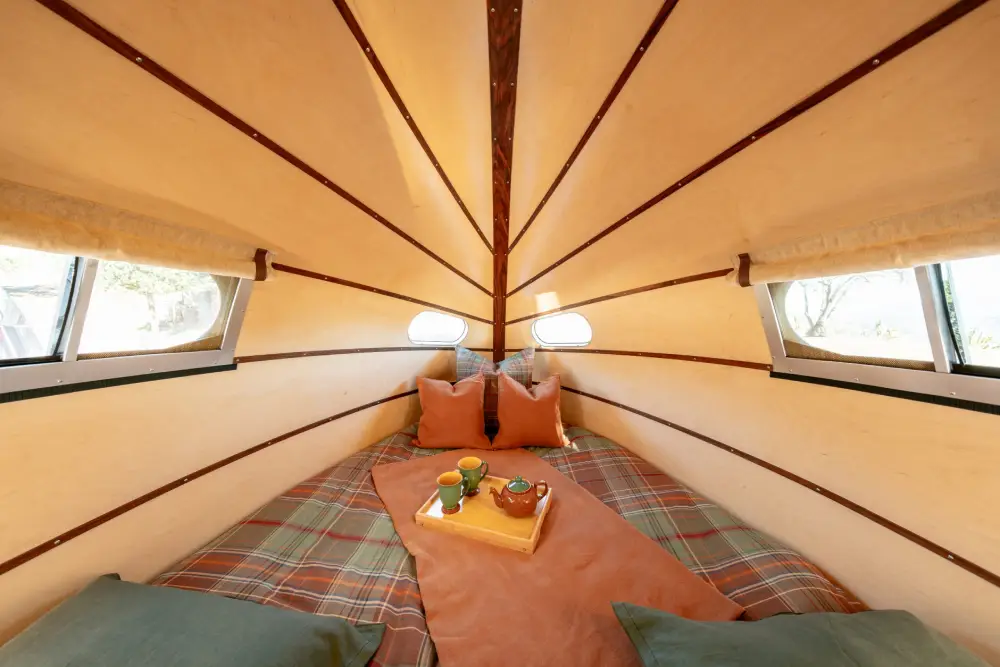 Bowlus_2026_EndlessHighways_Frontier_Interior_TT_002