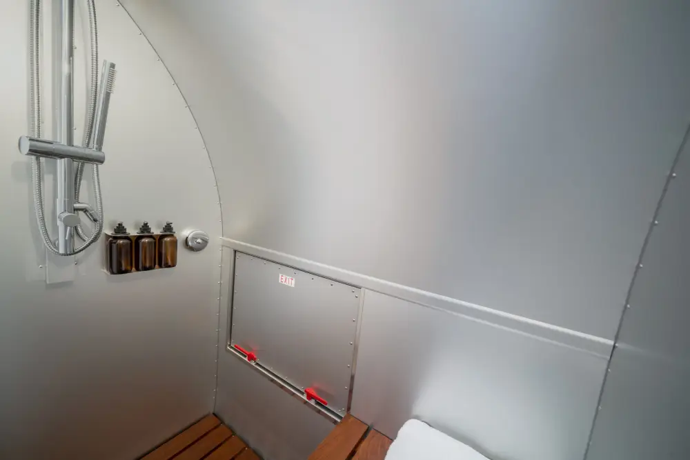 Bowlus_EndlessHighways_2025_Interior_95thAnniversary_012