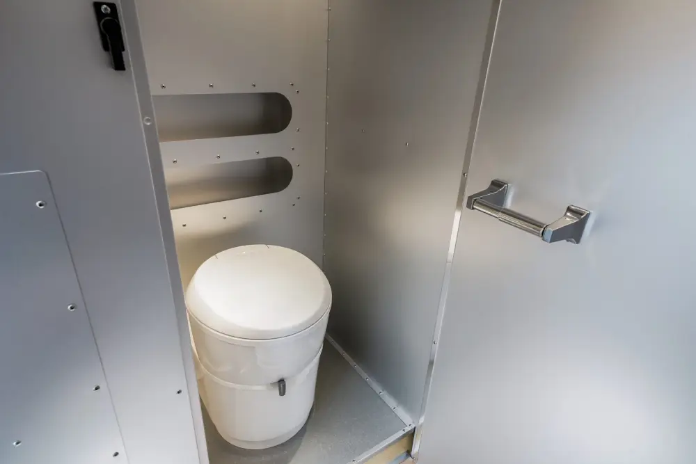 Bowlus_EndlessHighways_2025_Interior_95thAnniversary_014