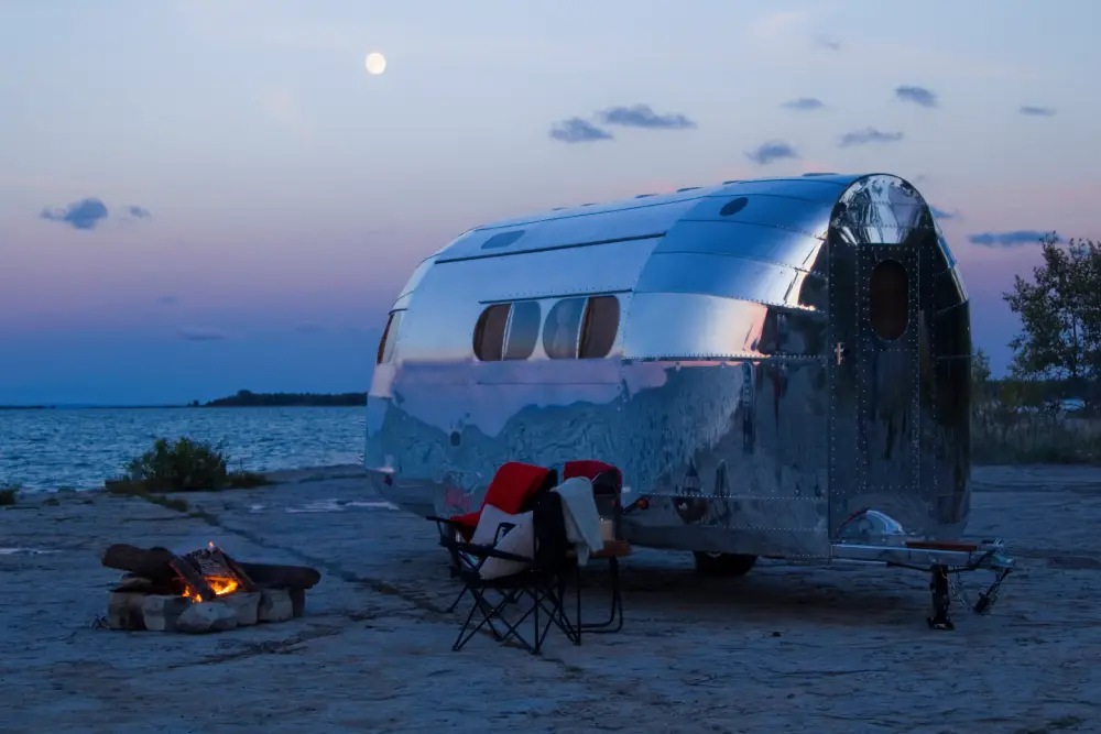 Bowlus_EveningFire-1-scaled